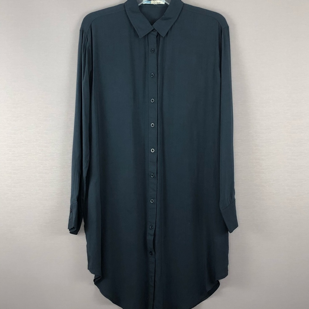 Oversized button-down shirt. Teal Women’s SZ S